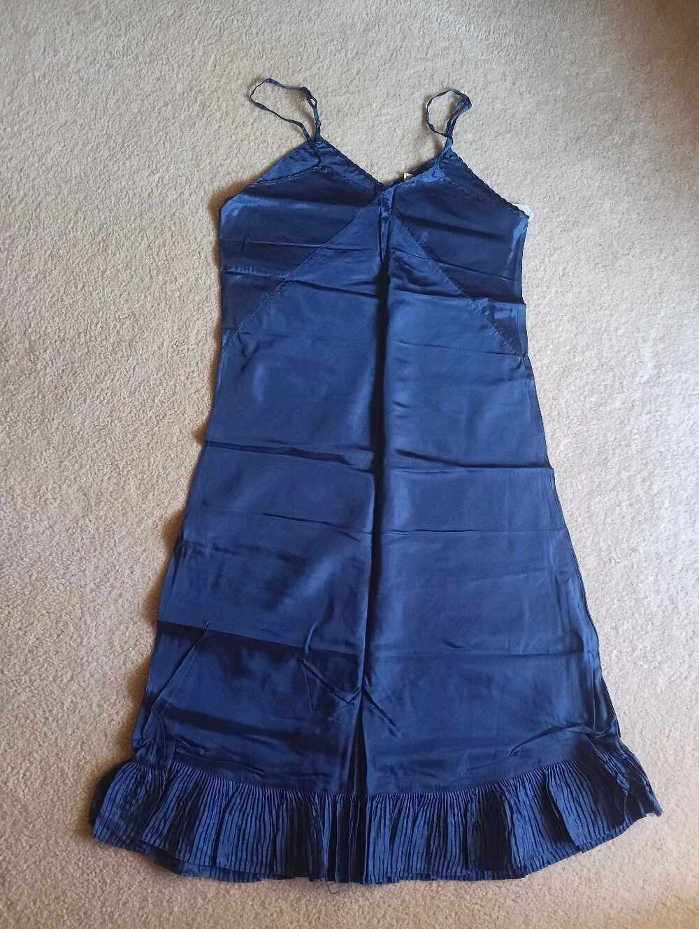 EXQUISITE ROYAL BLUE VINTAGE RAYON SLIP/ DRESS WITH CRYSTAL PLEATS. UNWORN! - Picture 17 of 17